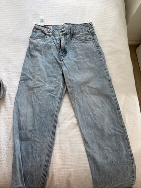 Levi's Light Blue Relaxed Fit Jeans